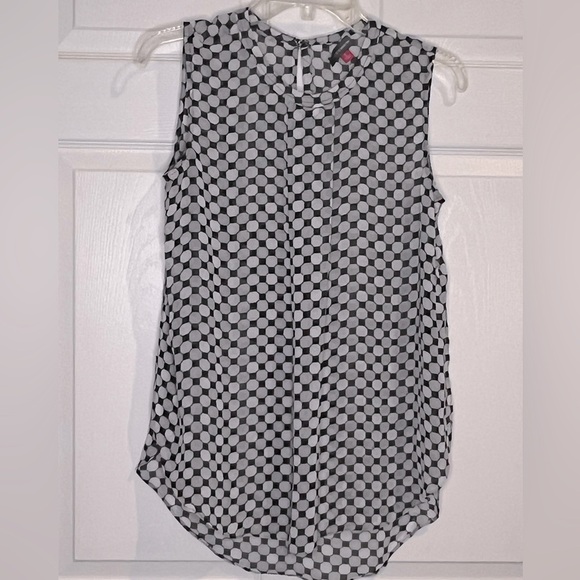 VINCE CAMUTO Women’s Sheer Basic Tank Blouse -  Size Small - Picture 1 of 9